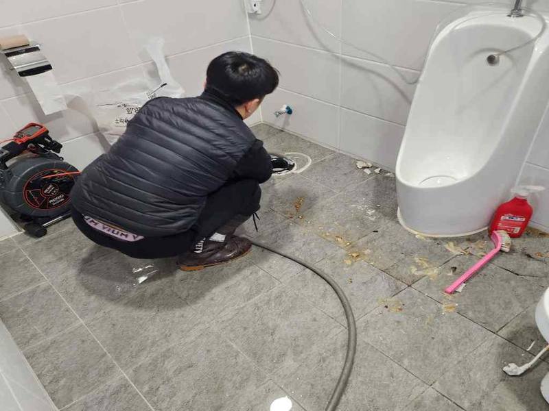 노원구 소변기막힘 작업사례 4